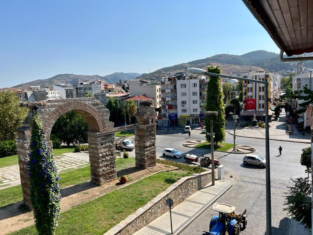 Ephesus Selcuk Castle View Suites Exteriör bild