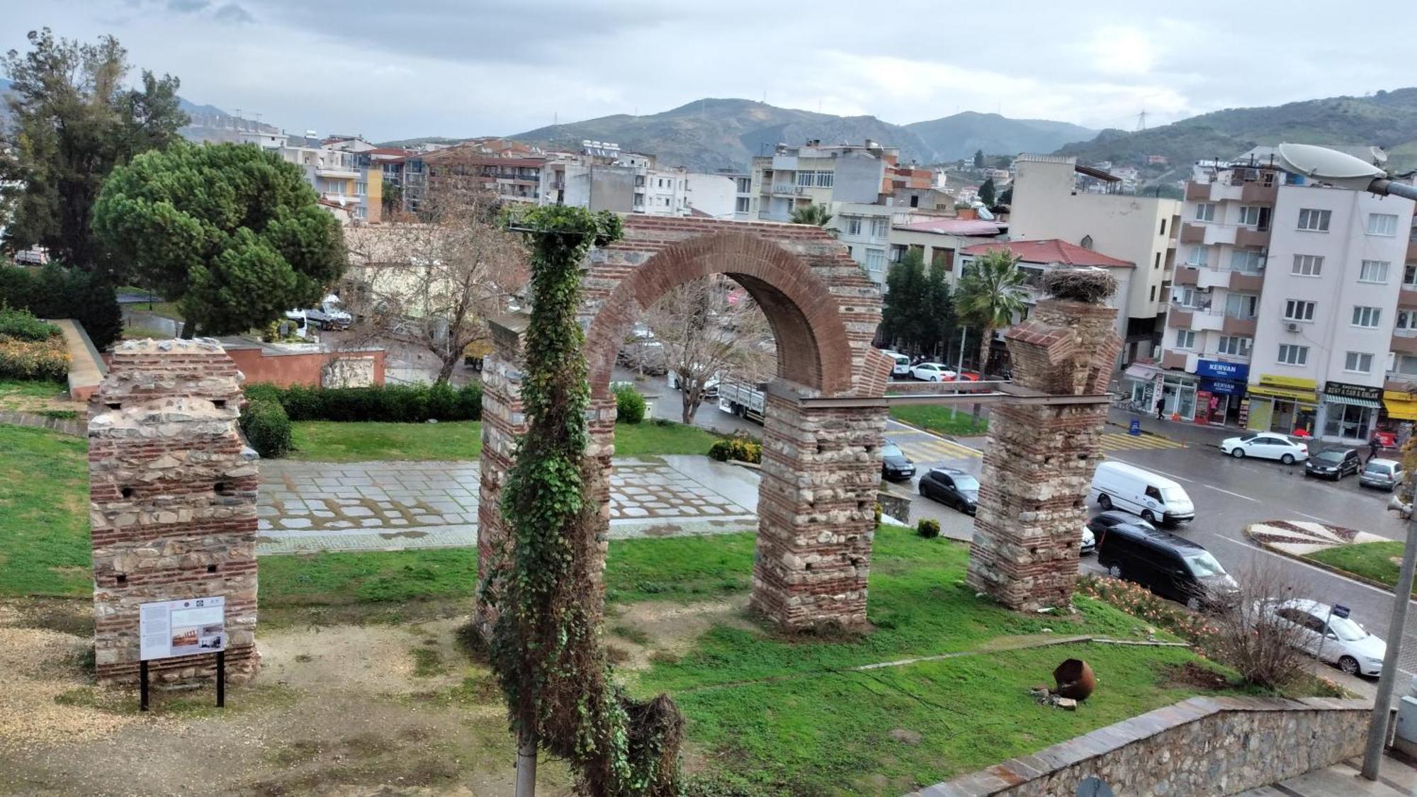 Ephesus Selcuk Castle View Suites Exteriör bild