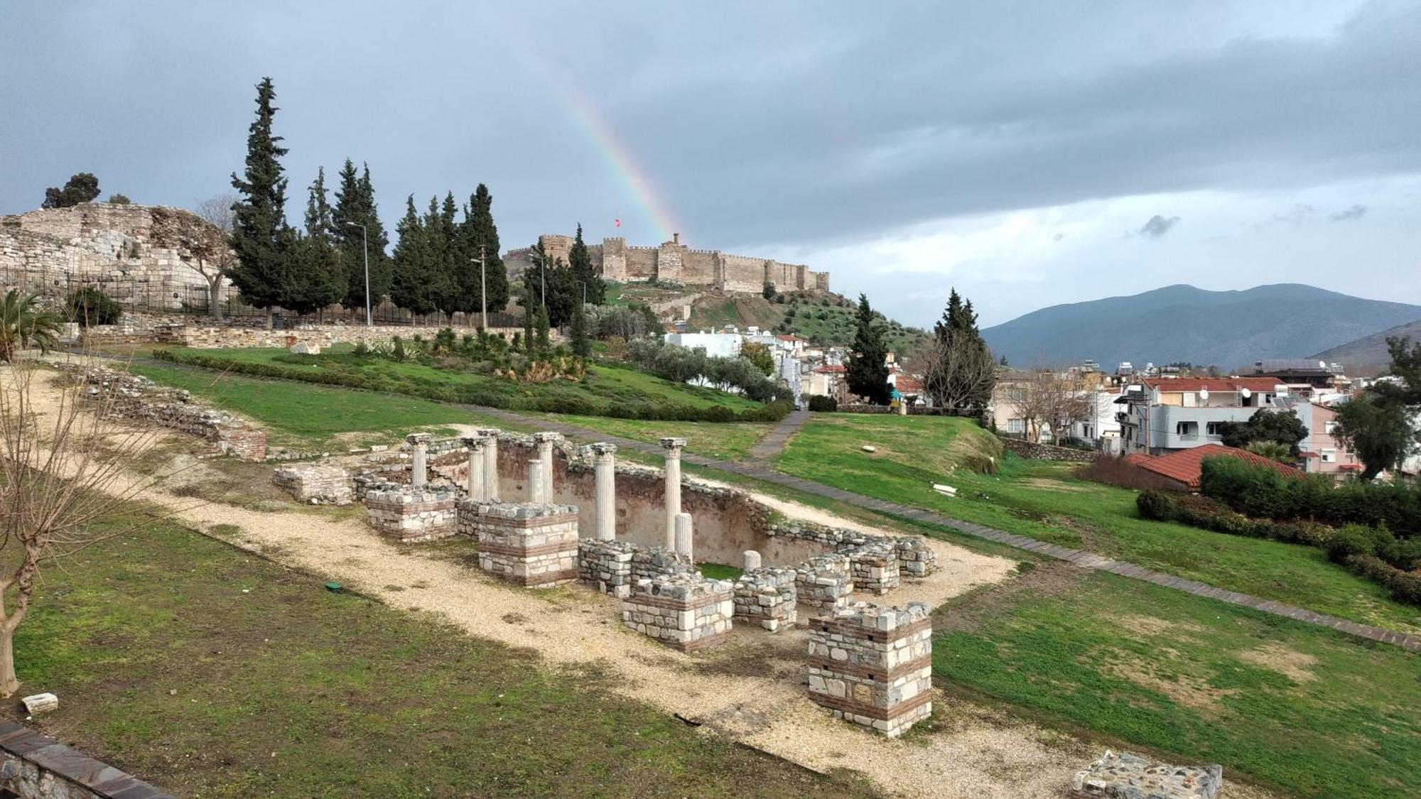 Ephesus Selcuk Castle View Suites Exteriör bild