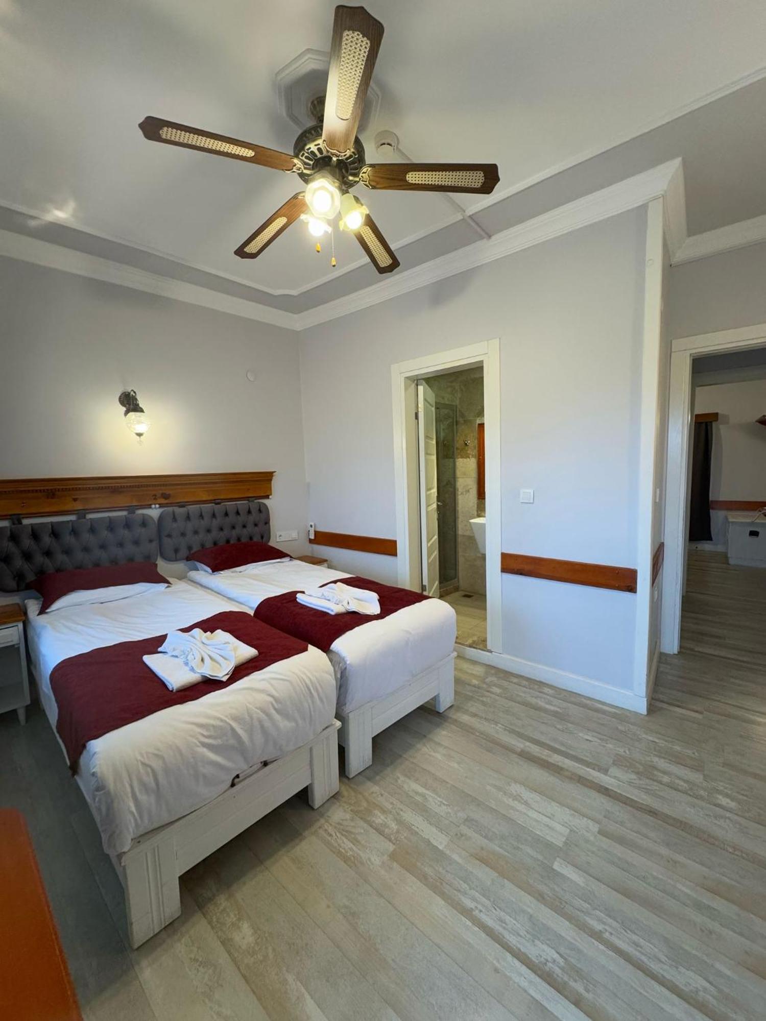 Ephesus Selcuk Castle View Suites Exteriör bild