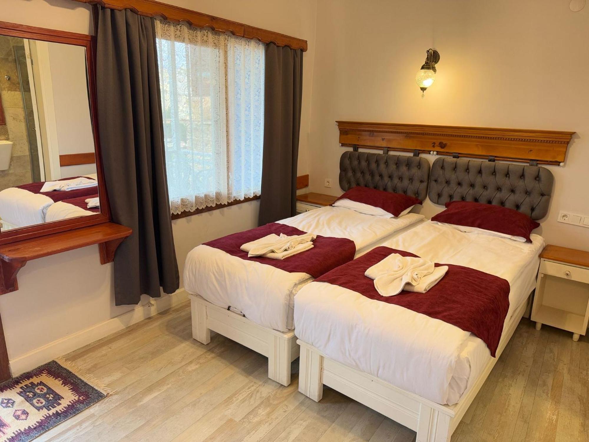 Ephesus Selcuk Castle View Suites Exteriör bild