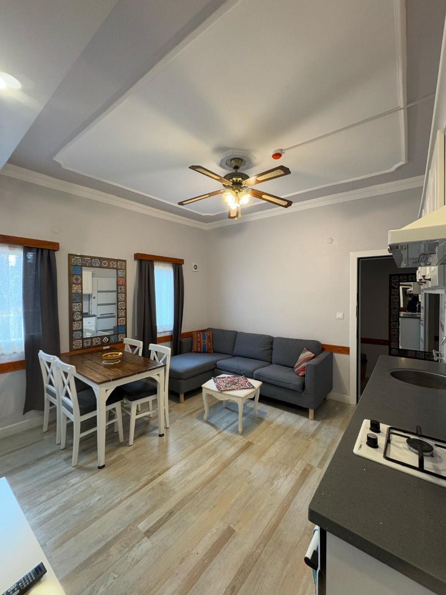 Ephesus Selcuk Castle View Suites Exteriör bild