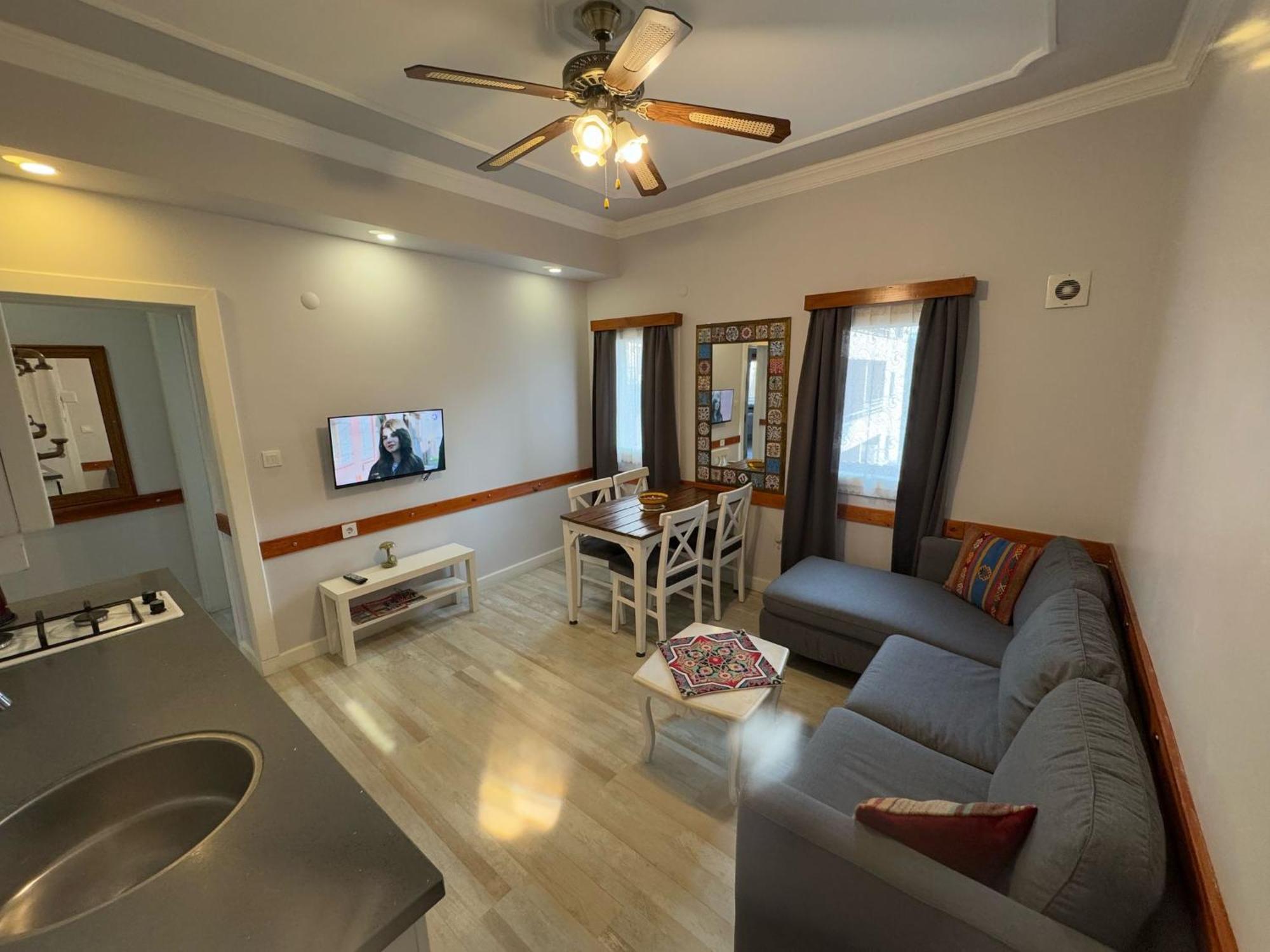 Ephesus Selcuk Castle View Suites Exteriör bild