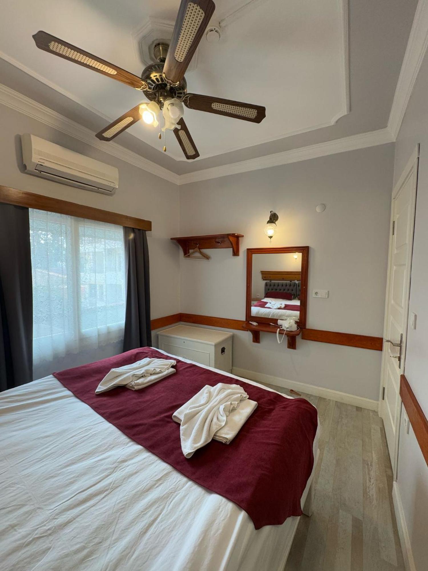 Ephesus Selcuk Castle View Suites Exteriör bild