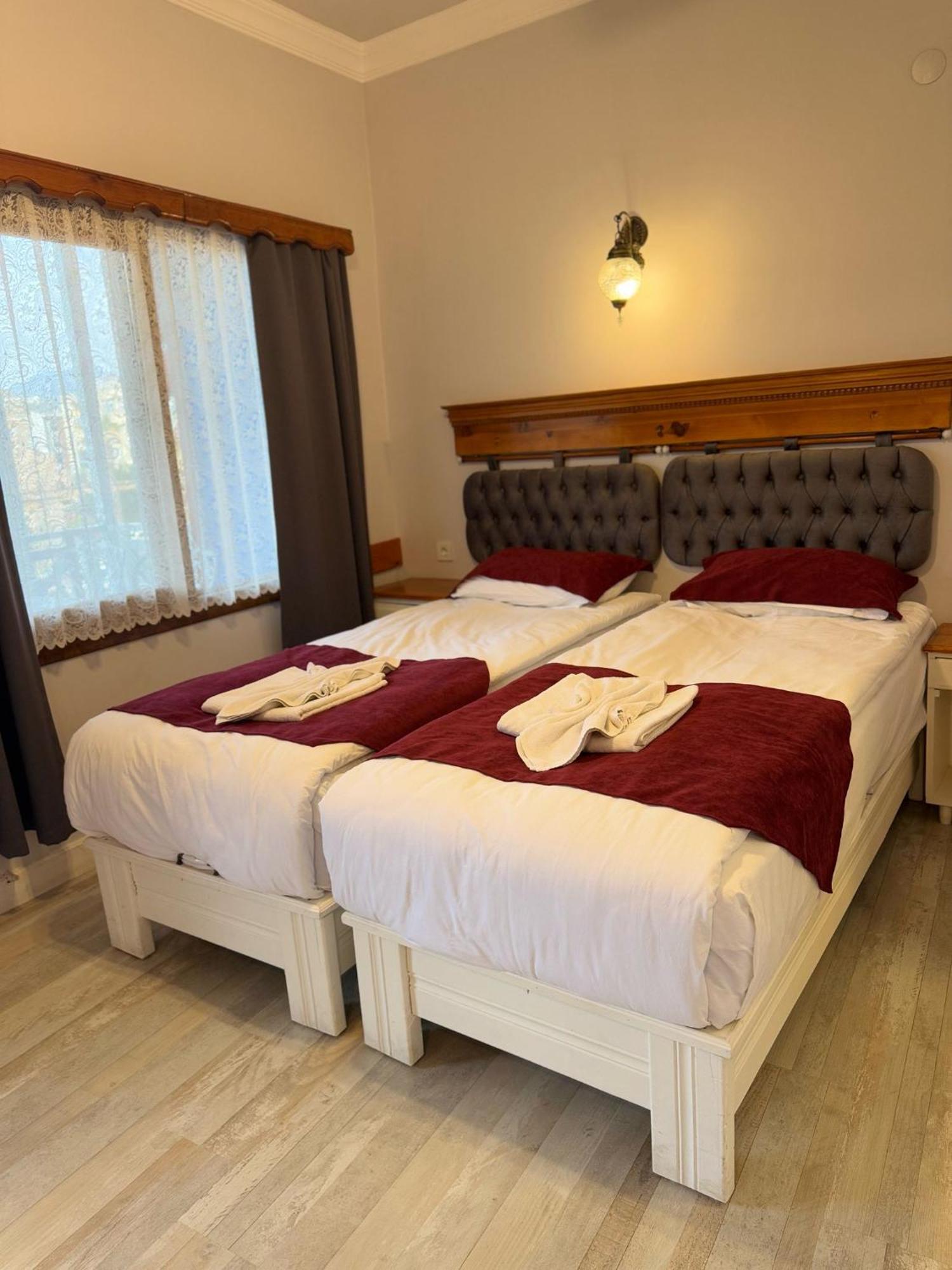 Ephesus Selcuk Castle View Suites Exteriör bild