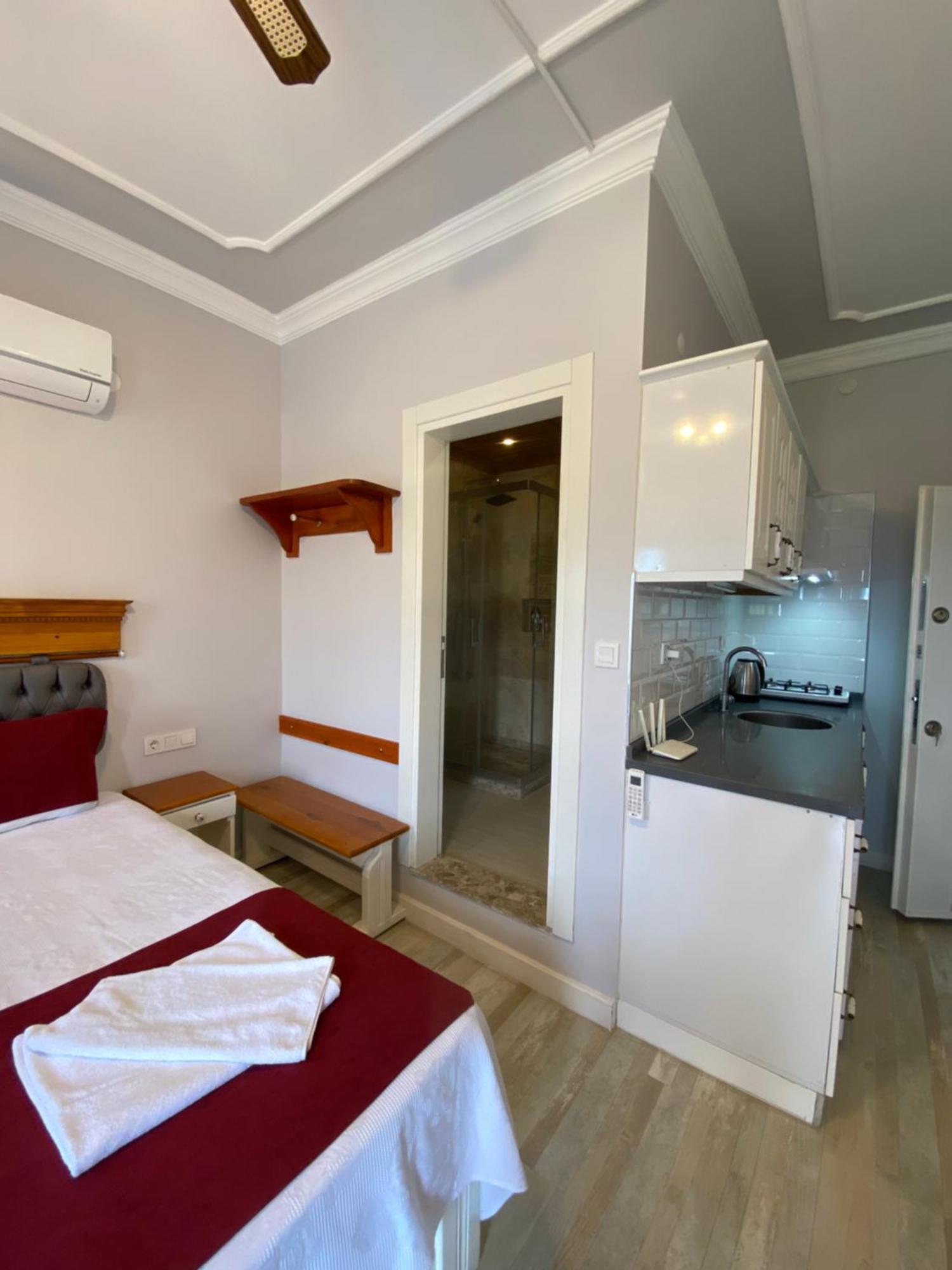 Ephesus Selcuk Castle View Suites Exteriör bild