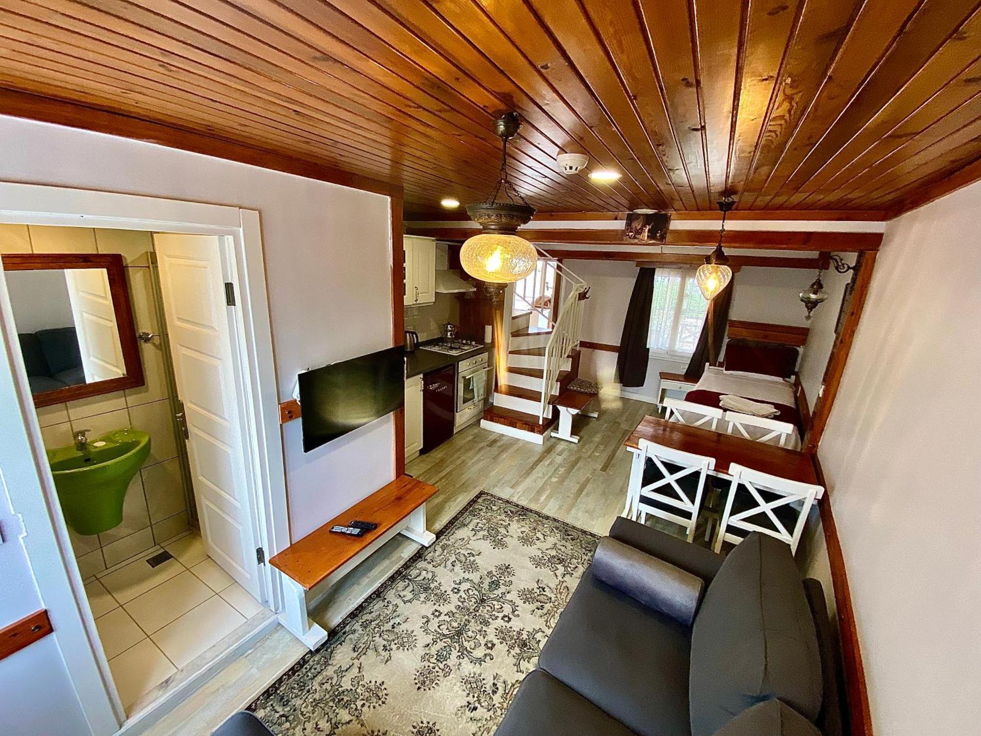 Ephesus Selcuk Castle View Suites Exteriör bild